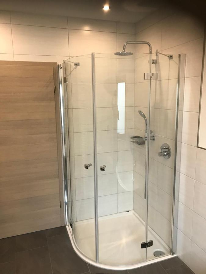 Ferienwohnung " Wein Unter Palmen " Neumagen-Dhron Εξωτερικό φωτογραφία